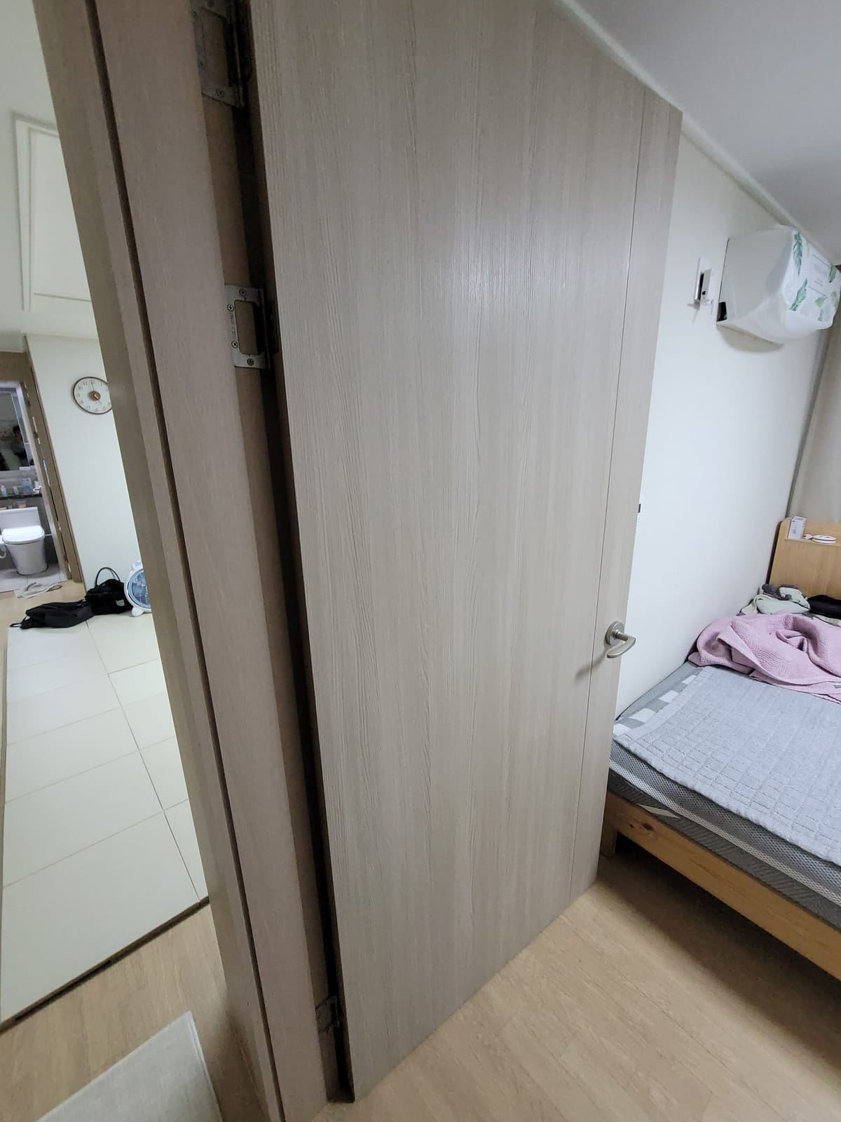 충남 홍성 내포 문짝수리(나무문,ABS도어) 시공 후 2