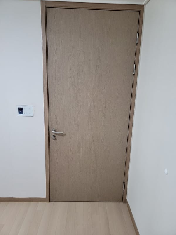 충남 서산 문짝수리(나무문,ABS도어) 시공 후