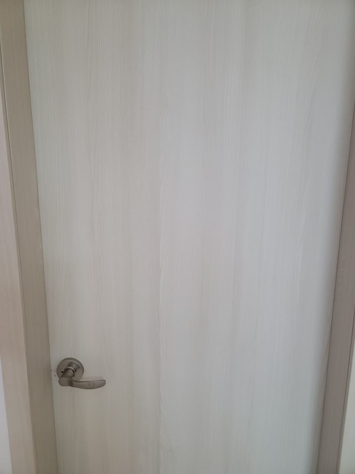충남 천안 문짝수리(나무문,ABS도어) 시공 후 2
